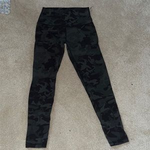 lululemon camo aligns 25”